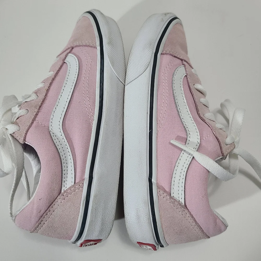 Vans Pink and White LIds Size 2.5 Kids‎